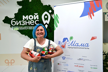 Неваляшка с характером: как кубанская мастерица превращает игрушки в искусство  - портал Мой Бизнес Краснодар